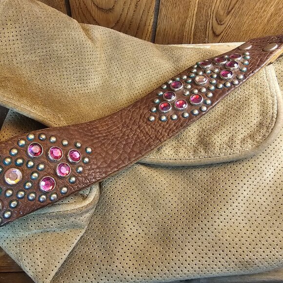 Tylie MAlibu purse - Picture 1 of 9